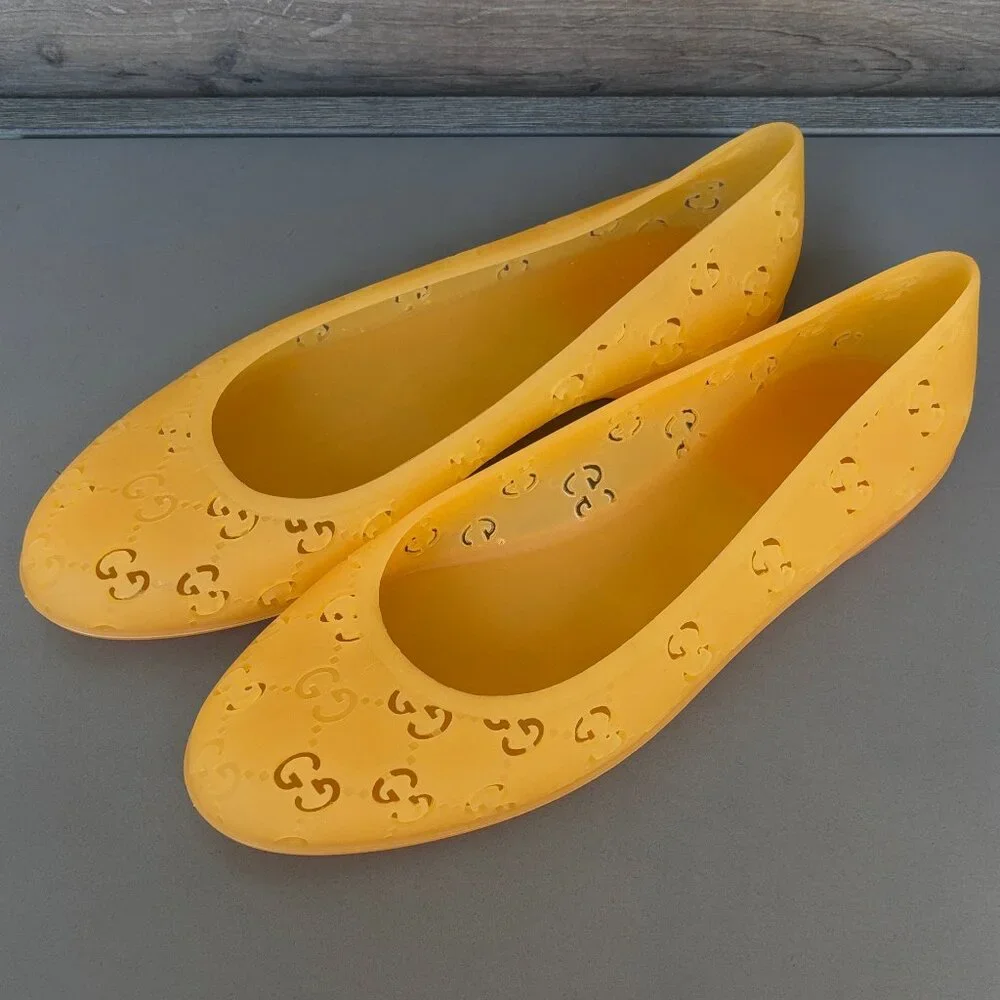 Authentic Gucci Yellow GG Rubber Jelly Ballet Flats EU 40 (US 9.5-10) NIB - Picture 3 of 15